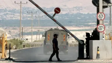 A Pair of Victims Killed in Assault Close to Jordan-West Bank Border Crossing, IDF States